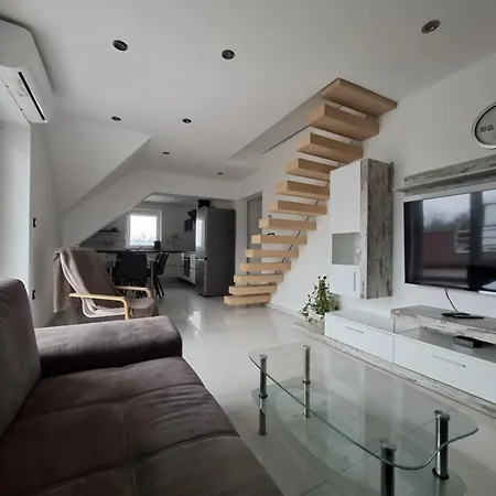 Comfortable 4 4 Full Family Διαμέρισμα *